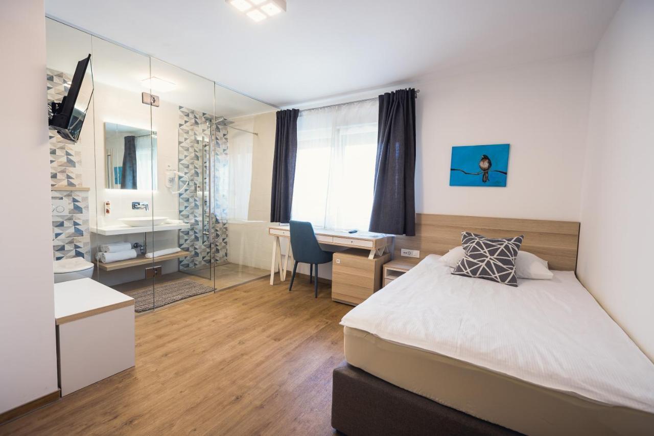 Gostilna Mueller Hotel Črnomelj Kültér fotó