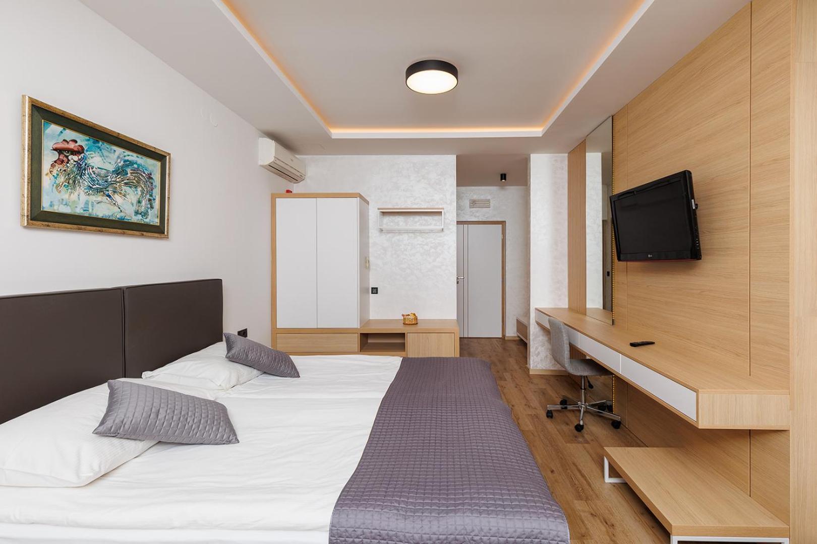 Gostilna Mueller Hotel Črnomelj Kültér fotó