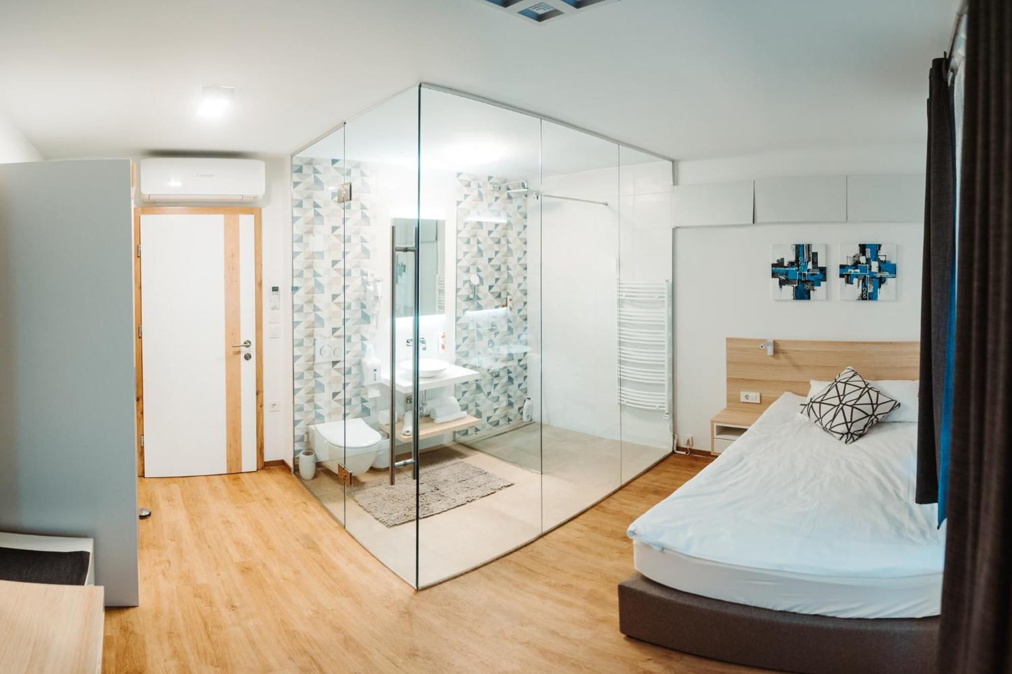 Gostilna Mueller Hotel Črnomelj Kültér fotó