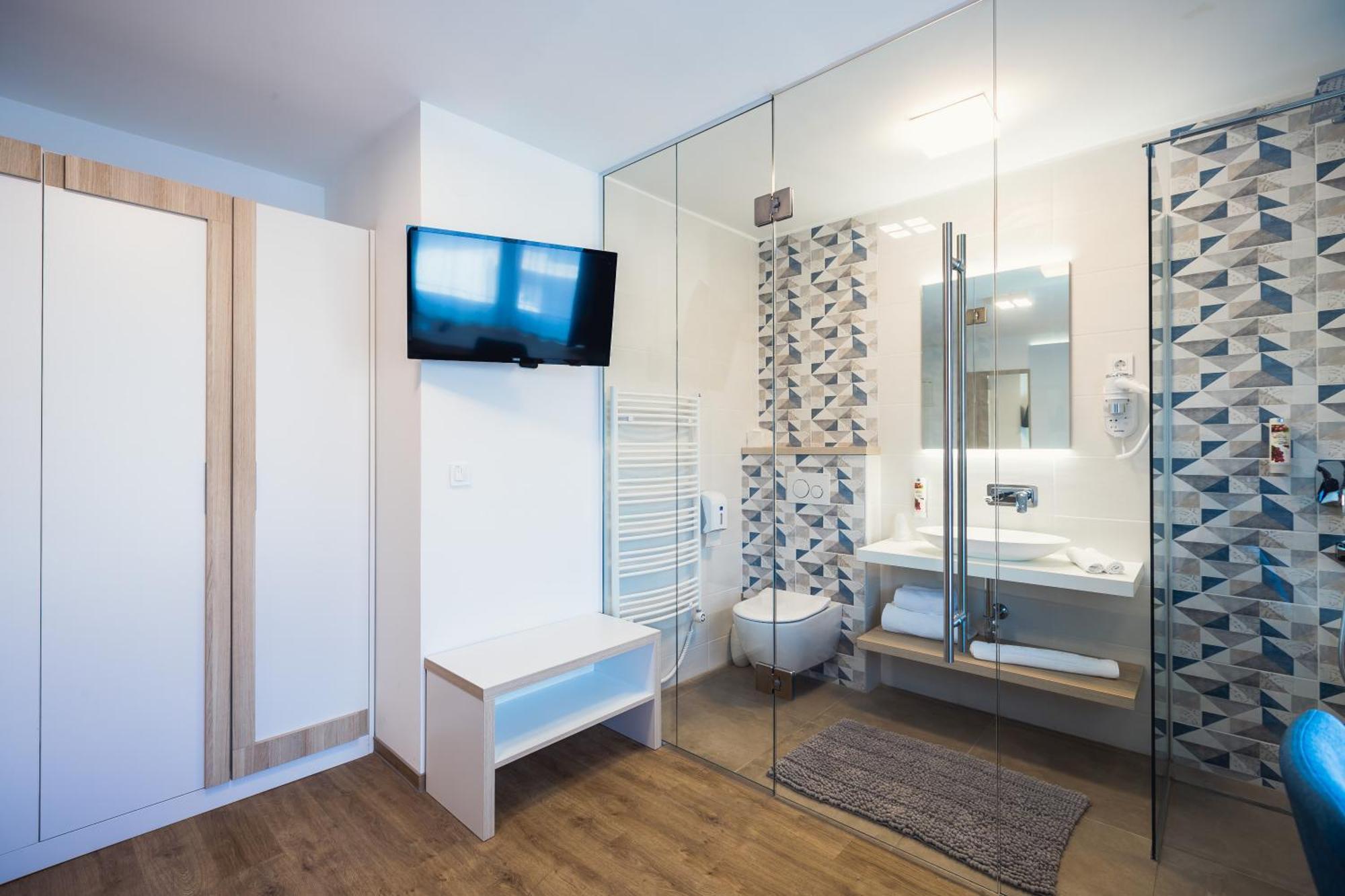 Gostilna Mueller Hotel Črnomelj Kültér fotó